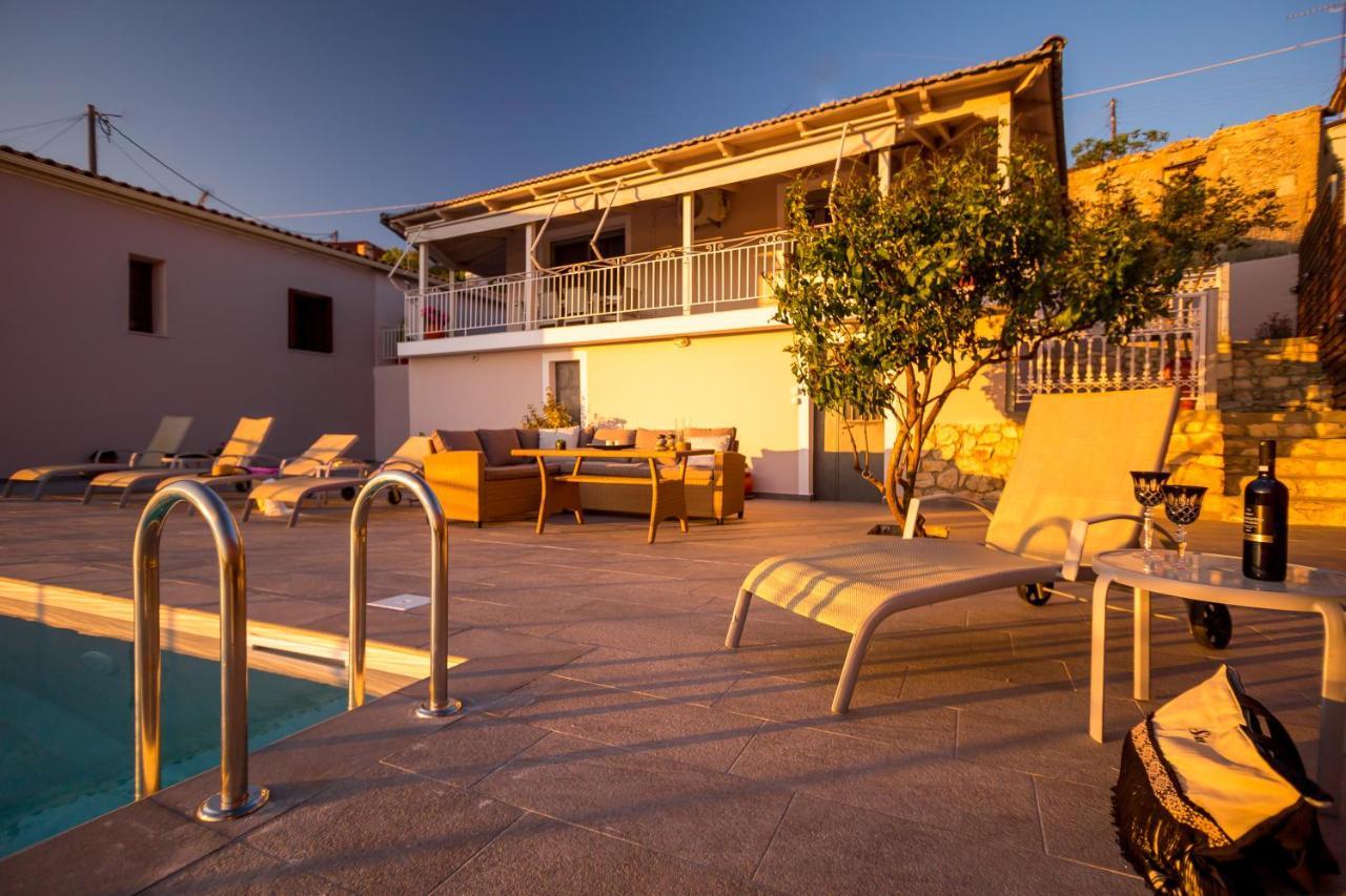 The View Villa Maries  Εξωτερικό φωτογραφία