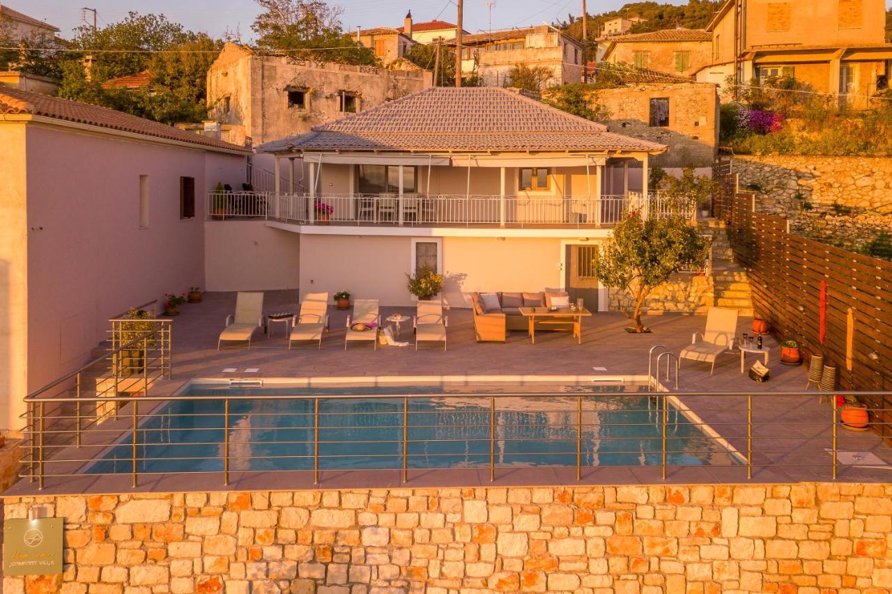 The View Villa Maries  Εξωτερικό φωτογραφία